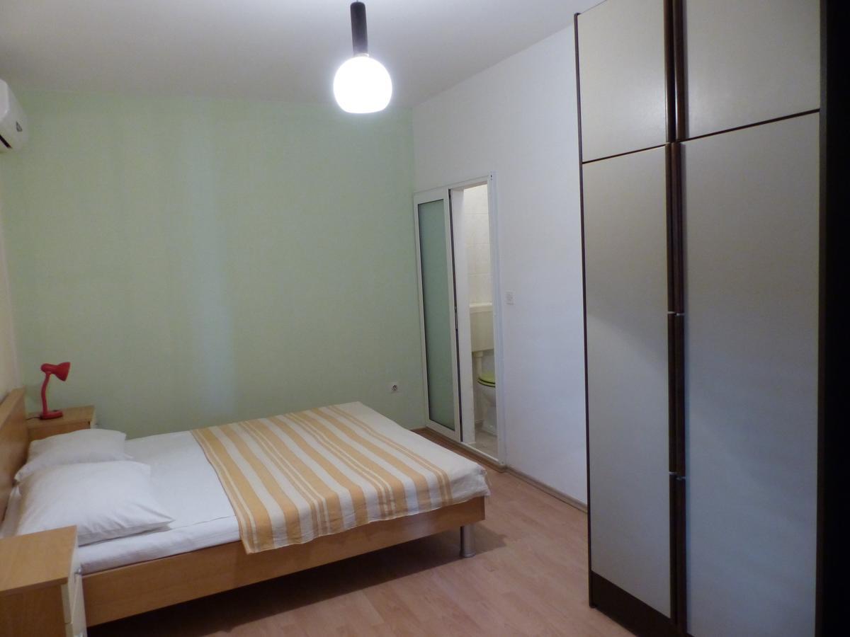 Apartments Smiljana Омиш Экстерьер фото
